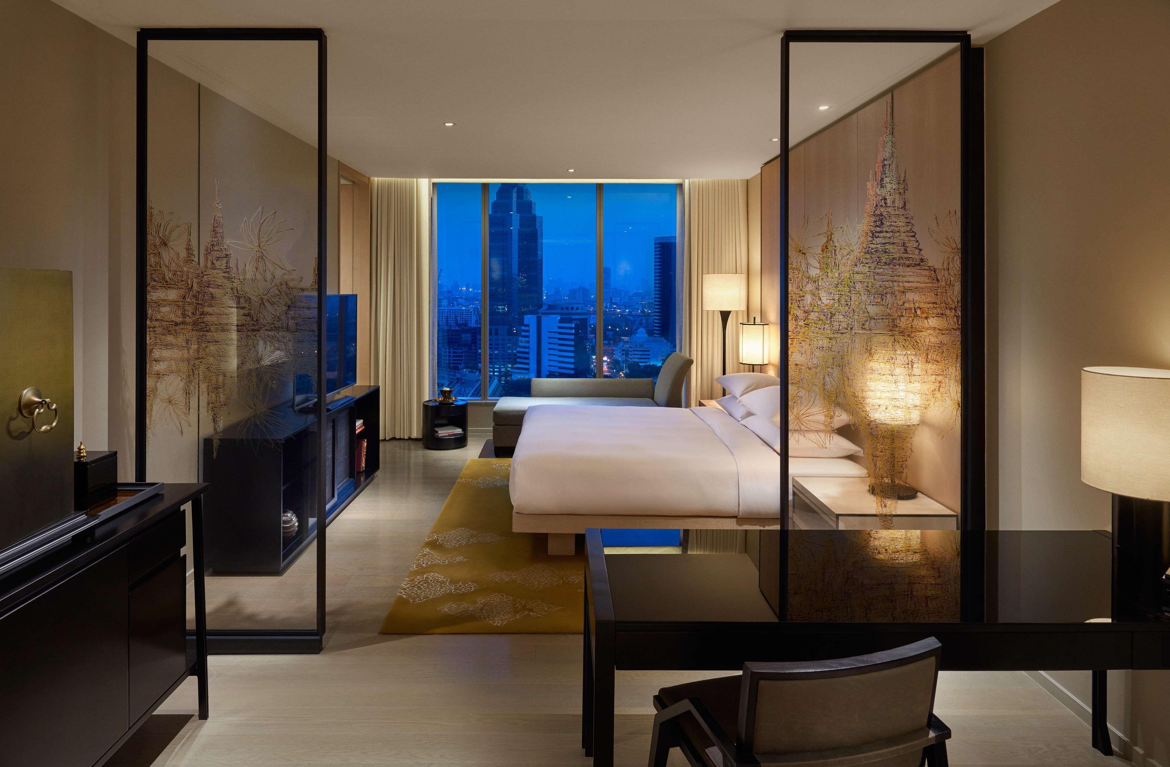 Park Hyatt Bangkok Hotel Екстериор снимка